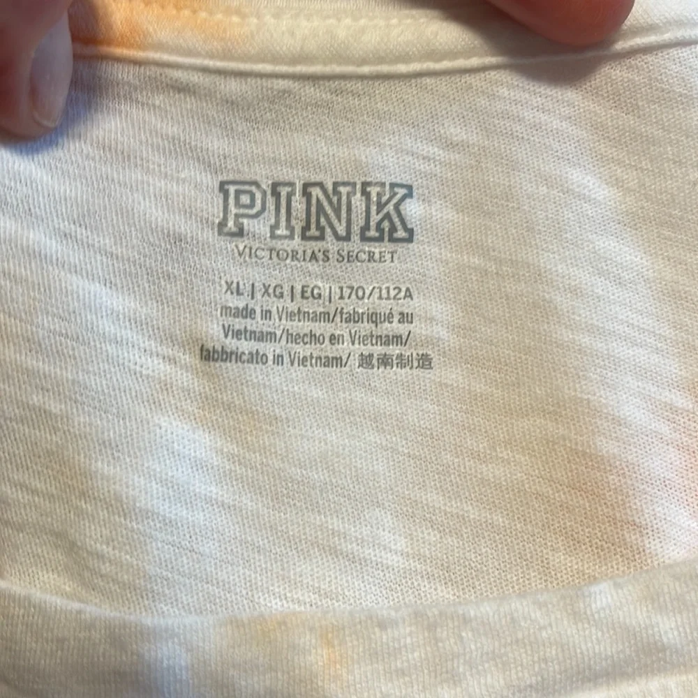 4/$20❤️VS Pink Tee Shirt XL - Picture 6 of 7